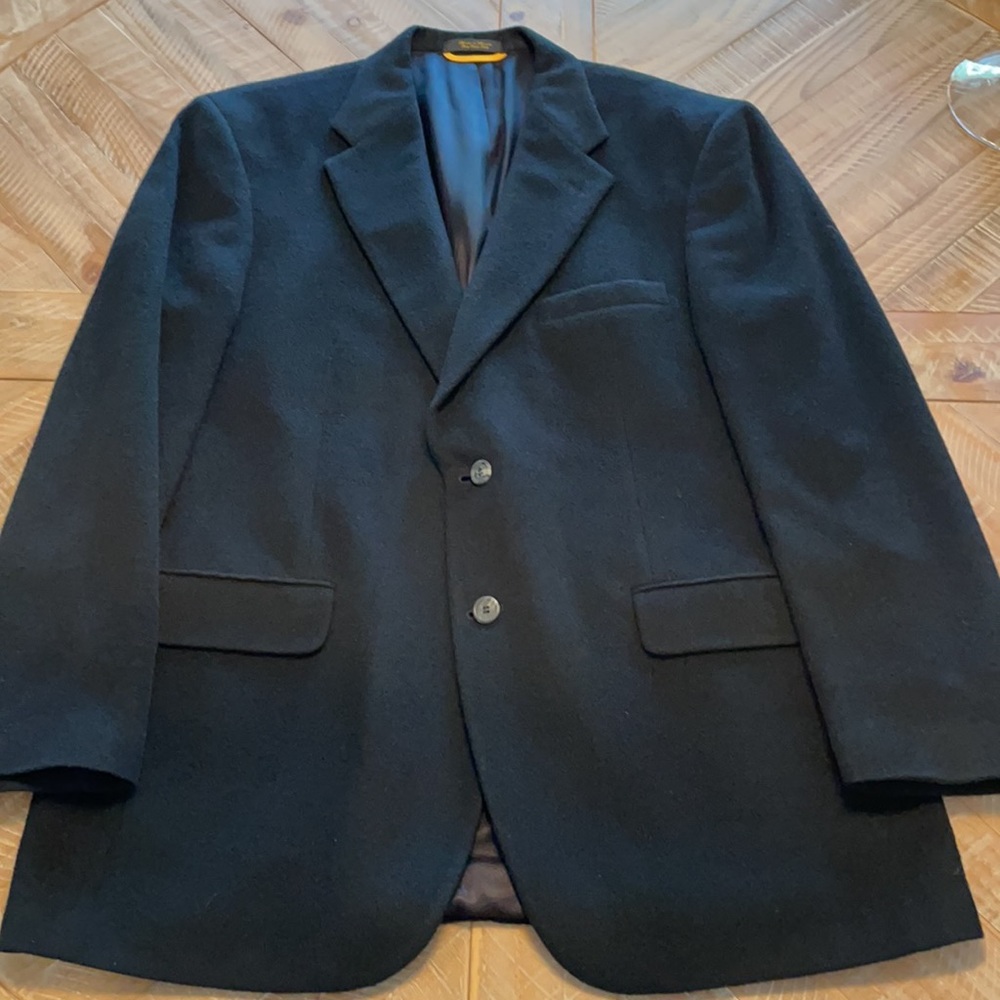 Bill Blass Black Camel Hair Sport Coat